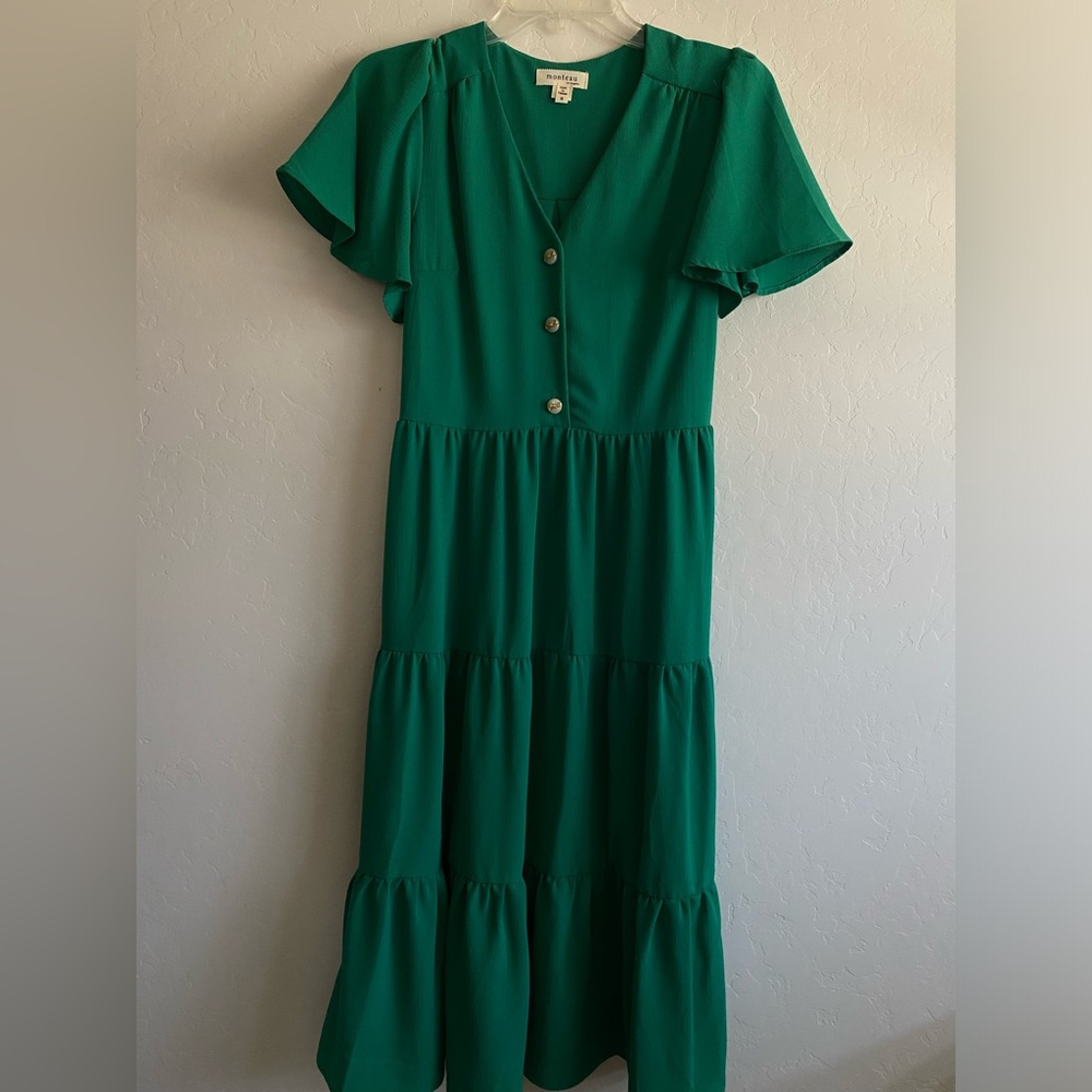 Green dress